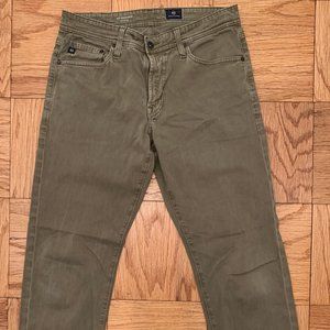 AG Jeans "The Graduate" Size 31x32 Olive Wash